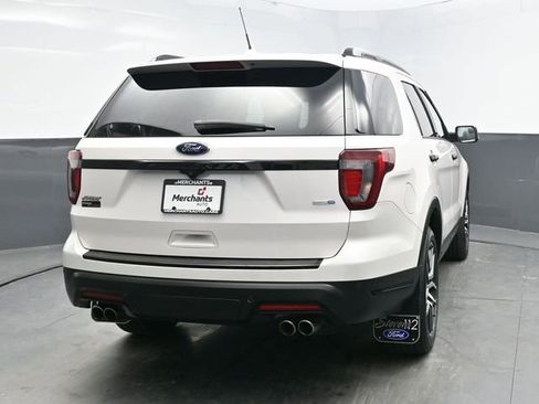 Used 2018 Ford Explorer Sport image 6