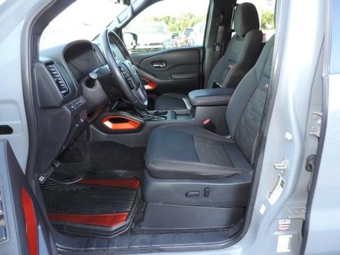 Used 2022 Nissan Frontier Pro-X RWD image 21