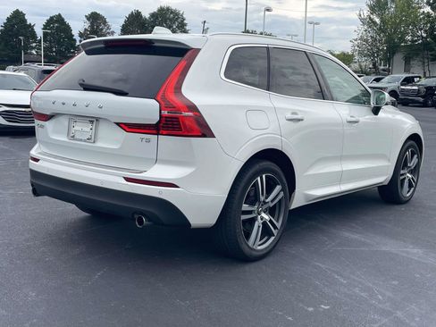 Used 2020 Volvo XC60 T5 Momentum w/ Protection Package Premier FWD image 7