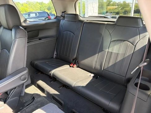 Used 2015 GMC Acadia Denali AWD/4WD image 27