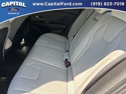 Used 2023 Hyundai Elantra Limited w/ Cargo Package FWD image 18