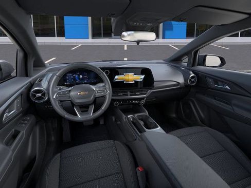 New 2026 Chevrolet Equinox EV LT w/ Comfort Package image 15