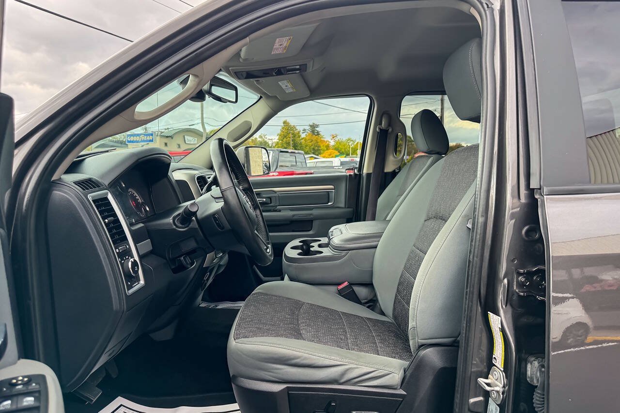 Used 2017 RAM 2500 SLT w/ Snow Chief Group AWD/4WD image 20