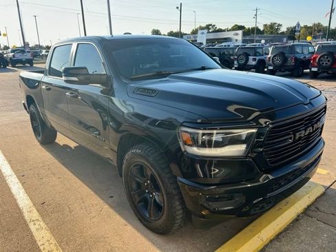 Used 2020 RAM 1500 Big Horn AWD/4WD image 1