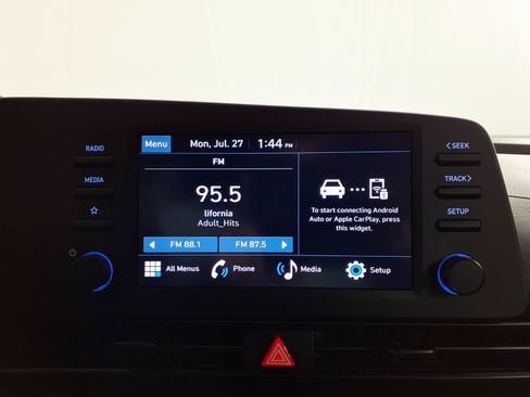 Certified 2026 Hyundai Elantra SEL Sport Premium FWD image 18