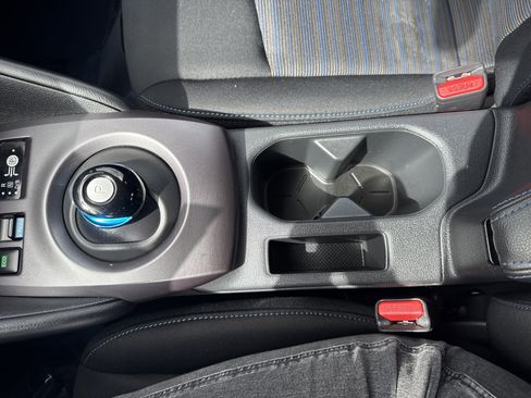 Used 2023 Nissan Leaf S image 29