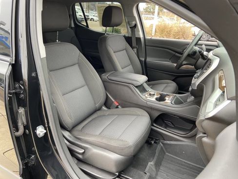 Used 2022 GMC Acadia SLE w/ Driver Convenience Package image 19