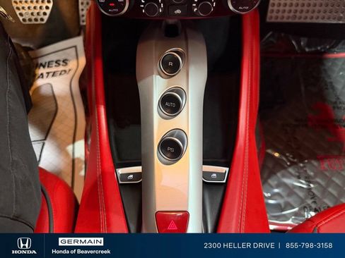 Used 2015 Ferrari California T RWD image 22