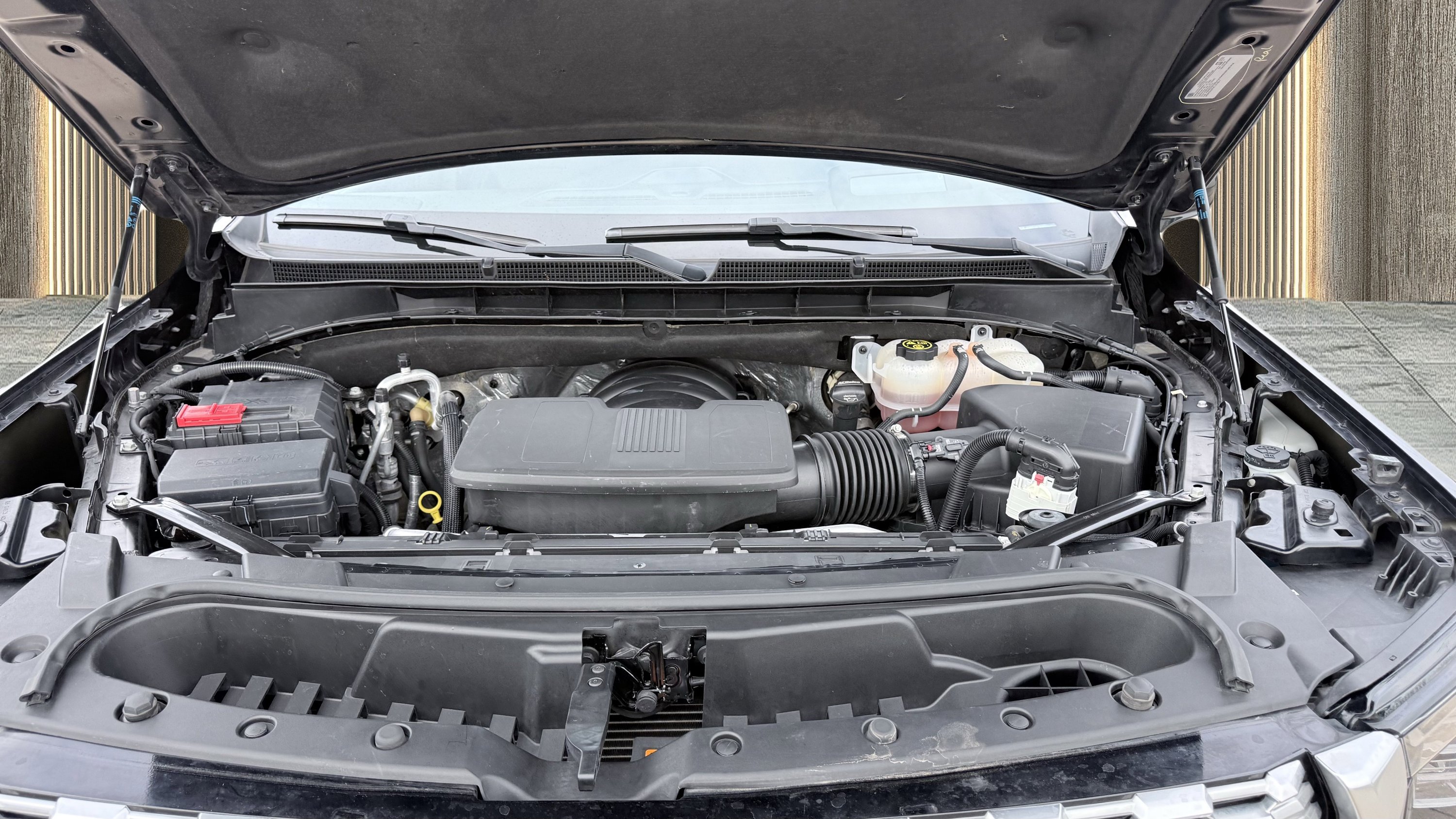 Used 2023 GMC Yukon Denali RWD image 15