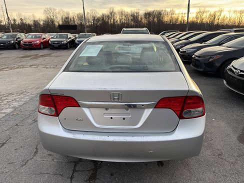 Used 2010 Honda Civic LX image 8