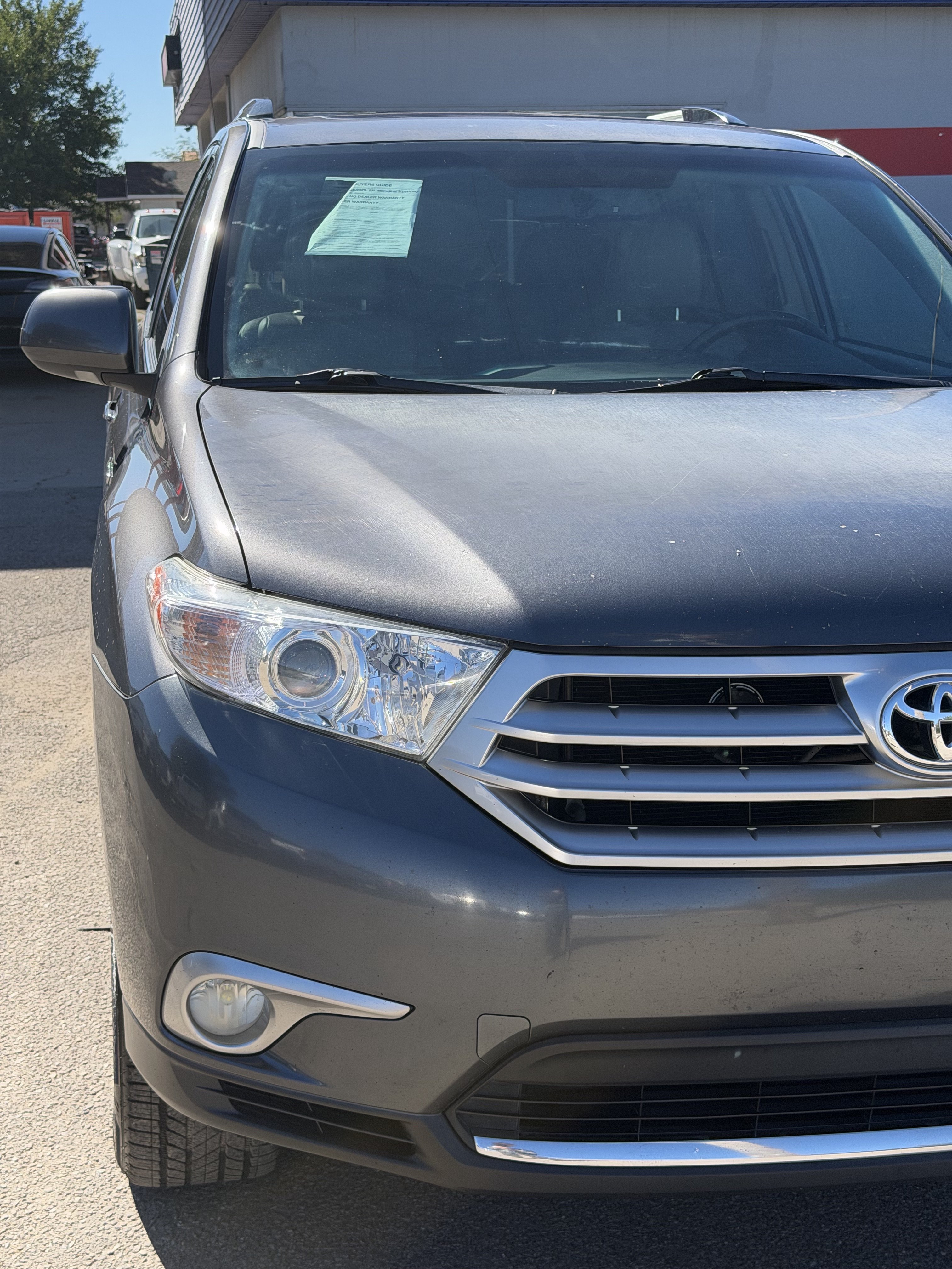 Used 2011 Toyota Highlander Limited w/ Tow Pkg FWD image 10