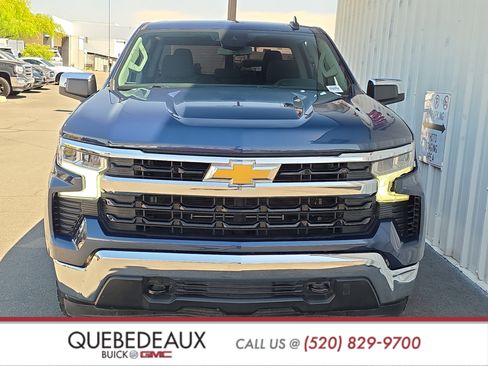 Used 2022 Chevrolet Silverado 1500 LT image 2