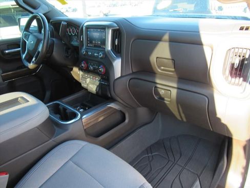 Used 2021 Chevrolet Silverado 1500 RST w/ Safety Package image 12