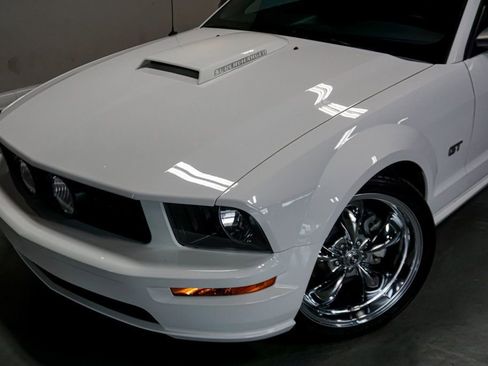 Used 2007 Ford Mustang GT image 66