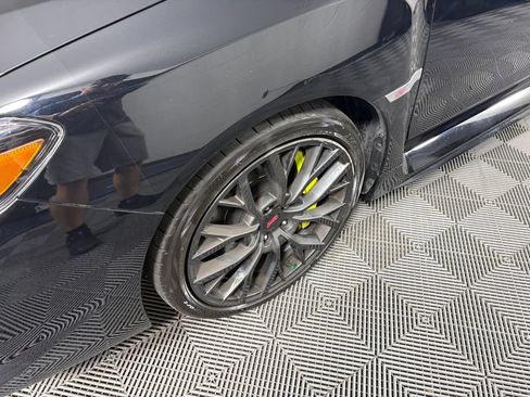 Used 2019 Subaru WRX STI AWD/4WD image 10