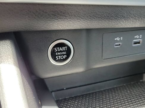 Used 2023 Nissan Rogue S FWD image 25