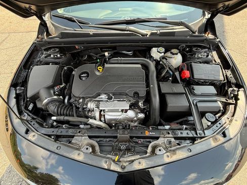 Certified 2024 Chevrolet Malibu RS w/ LPO, Floor Liner Package FWD image 9