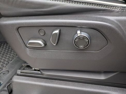 Used 2025 GMC Sierra 2500 AT4X image 22