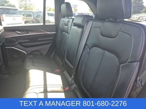 New 2026 Jeep Grand Cherokee Limited AWD/4WD image 13