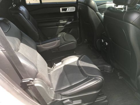 Used 2020 Ford Explorer ST w/ ST High-Performance Pack AWD/4WD image 8