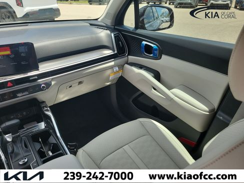 New 2026 Kia Sorento S FWD image 16