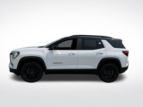 New 2027 GMC Terrain Elevation w/ Black Edition FWD image 2