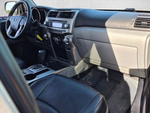 Used 2012 Toyota 4Runner SR5 w/ Convenience Pkg RWD image 20