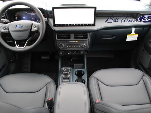 New 2025 Ford Maverick Lariat w/ Black Appearance Package image 12