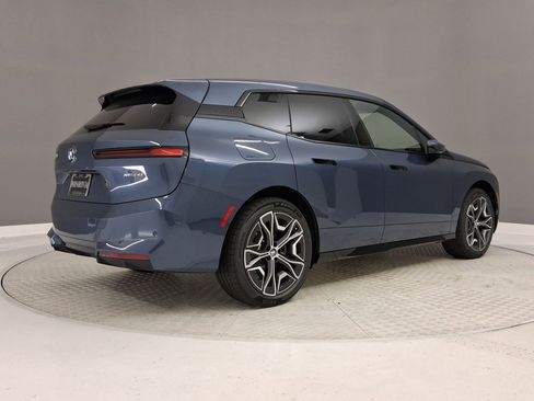 New 2026 BMW iX xDrive45 image 7