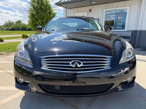 Used 2013 INFINITI G37 Convertible w/ Premium Pkg RWD image 15