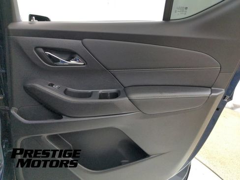 Used 2022 Chevrolet Traverse LT AWD/4WD image 30