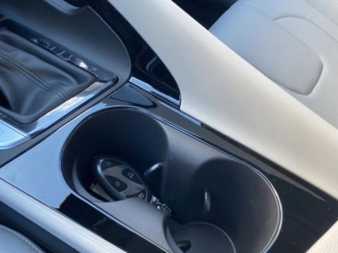 New 2026 Hyundai Elantra Limited FWD image 29