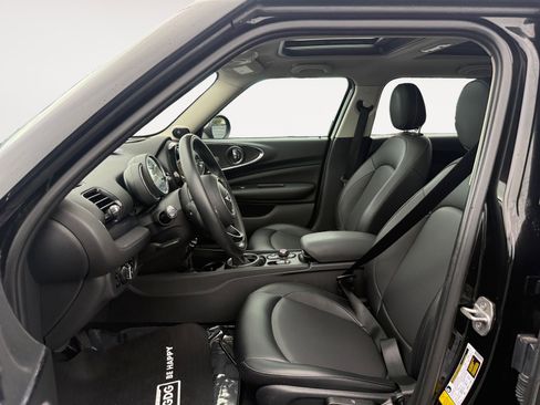 Used 2016 MINI Cooper Clubman image 10