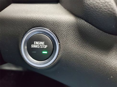 Used 2023 GMC Terrain SLT w/ Elevation Edition image 18