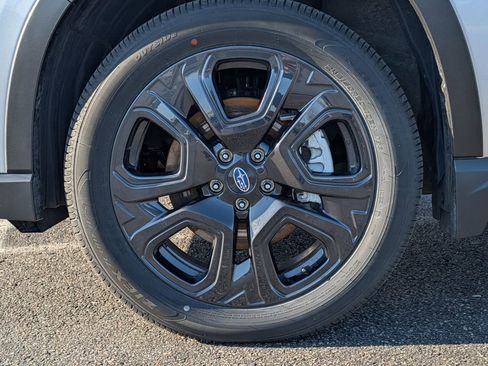 Certified 2025 Subaru Ascent Bronze Edition w/ Popular Package #2 AWD/4WD image 15