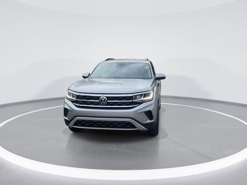 Certified 2023 Volkswagen Atlas SE image 3
