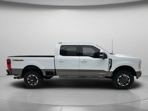 Used 2023 Ford F250 King Ranch w/ Tremor Off-Road Package AWD/4WD image 4