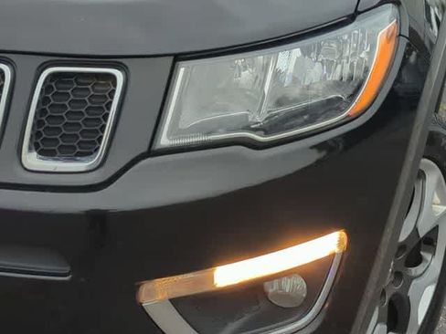 Certified 2018 Jeep Compass Limited w/ Navigation Group AWD/4WD image 3