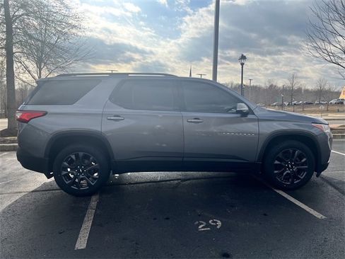 Used 2020 Chevrolet Traverse RS image 45