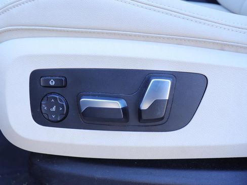 Used 2019 BMW X5 xDrive40i w/ Convenience Package image 23