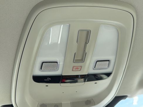 Certified 2023 Volvo XC90 B5 Plus w/ Protection Package Premier image 33