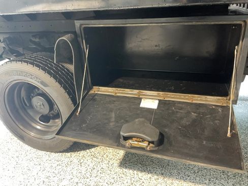 Used 2022 RAM 5500 Tradesman AWD/4WD image 9