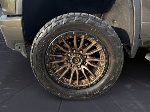 Used 2023 Chevrolet Silverado 2500 High Country image 14