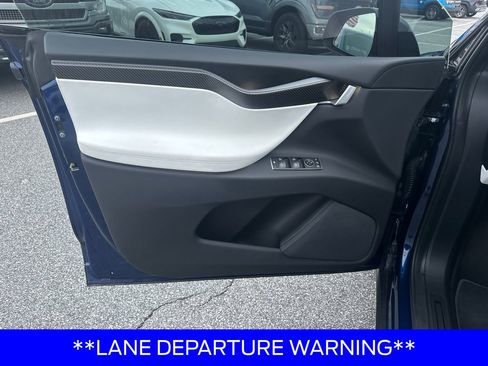 Used 2019 Tesla Model X Performance image 10