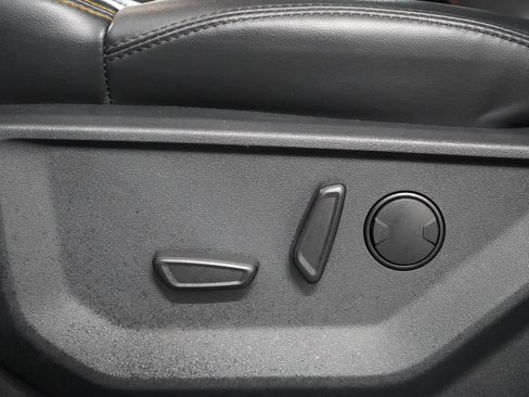Used 2025 Ford Expedition Tremor AWD/4WD image 14