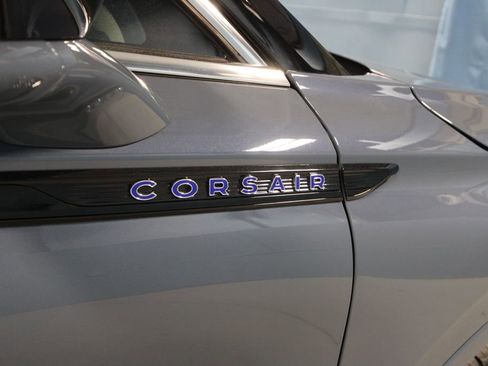 Used 2025 Lincoln Corsair Grand Touring w/ Towing Package image 36