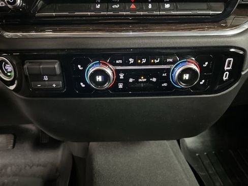 Certified 2024 GMC Sierra 2500 SLE w/ SLE Convenience Package image 18