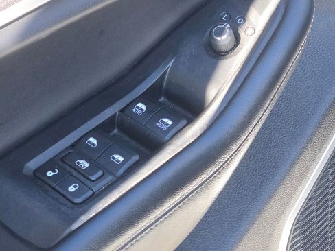 Used 2021 Jeep Grand Cherokee L Limited image 34