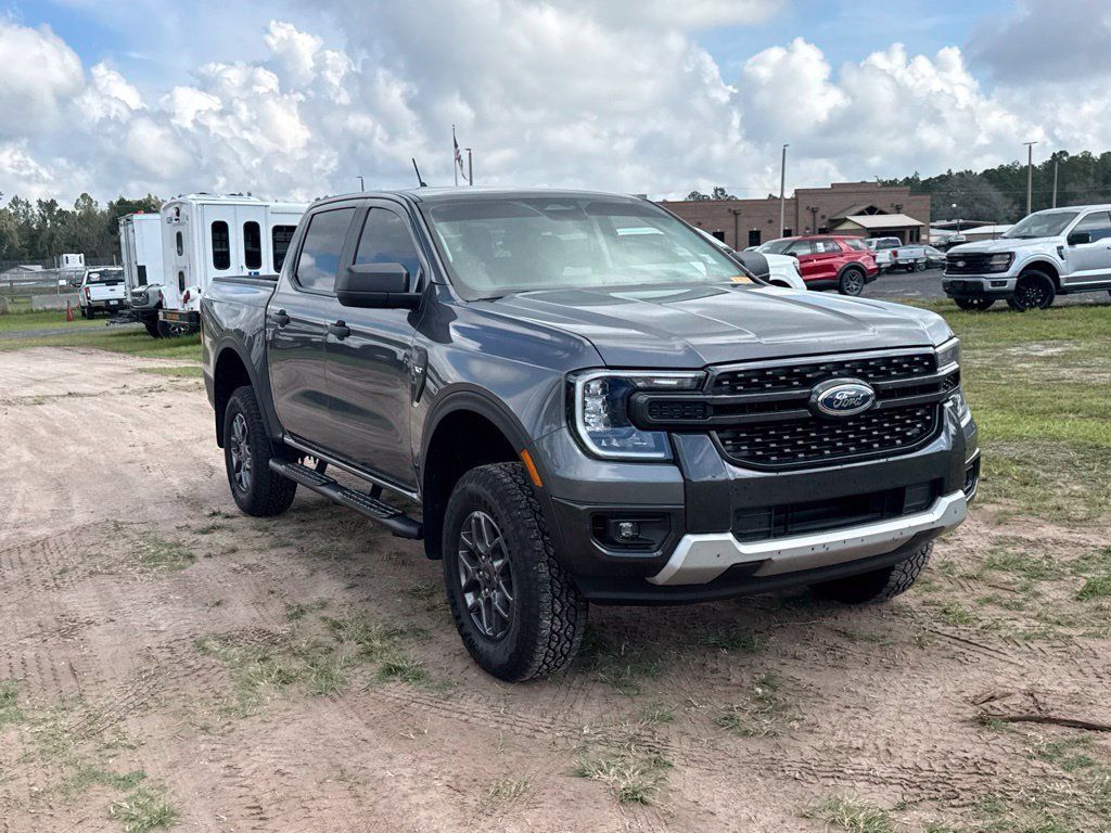 Used 2025 Ford Ranger XLT w/ Trailer Tow Package RWD image 8