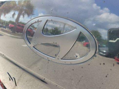 Used 2024 Hyundai Santa Fe Calligraphy AWD/4WD image 8